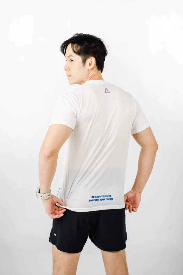 UNPAUSE IAMX WHITE 02 scaled – https://unpauseshoes.com/shop/super-u-running-shirt/unpause-super-u-running-shirt-white/